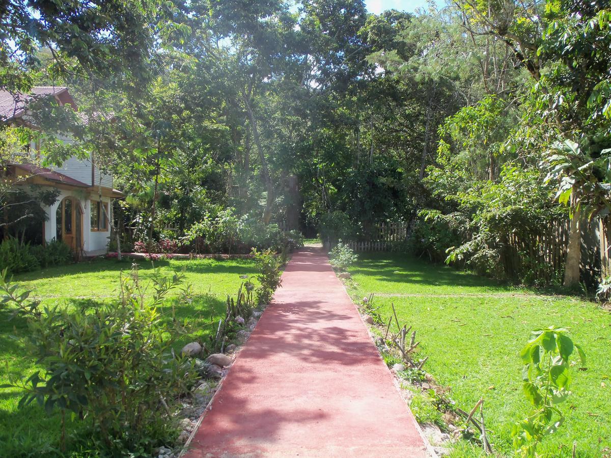 Refugio De Orquideas Villa Oxapampa Eksteriør billede